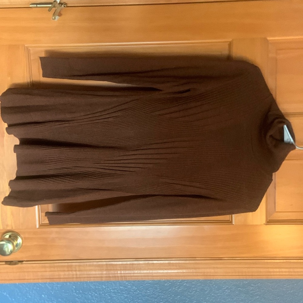 Long turtleneck